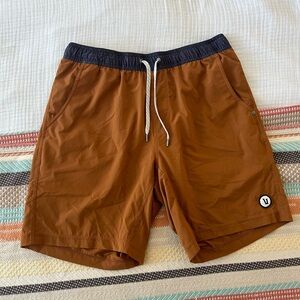 Vuori Kore Short. 7.5in inseam. Size Large. Turmeric color.